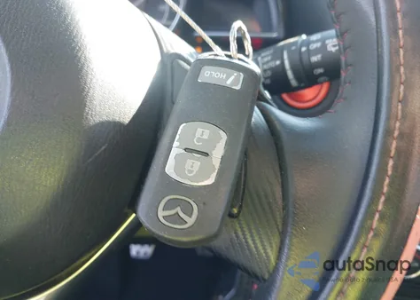 2015 Mazda Mazda3 S Grand Touring из США, поврежденный, VIN JM1BM1M32F1271832